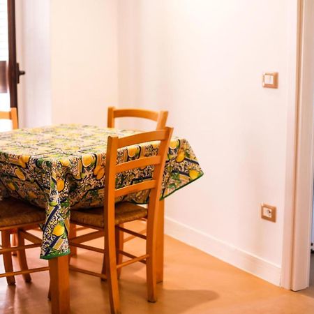 111 Apartments & Rooms Patti Zewnętrze zdjęcie