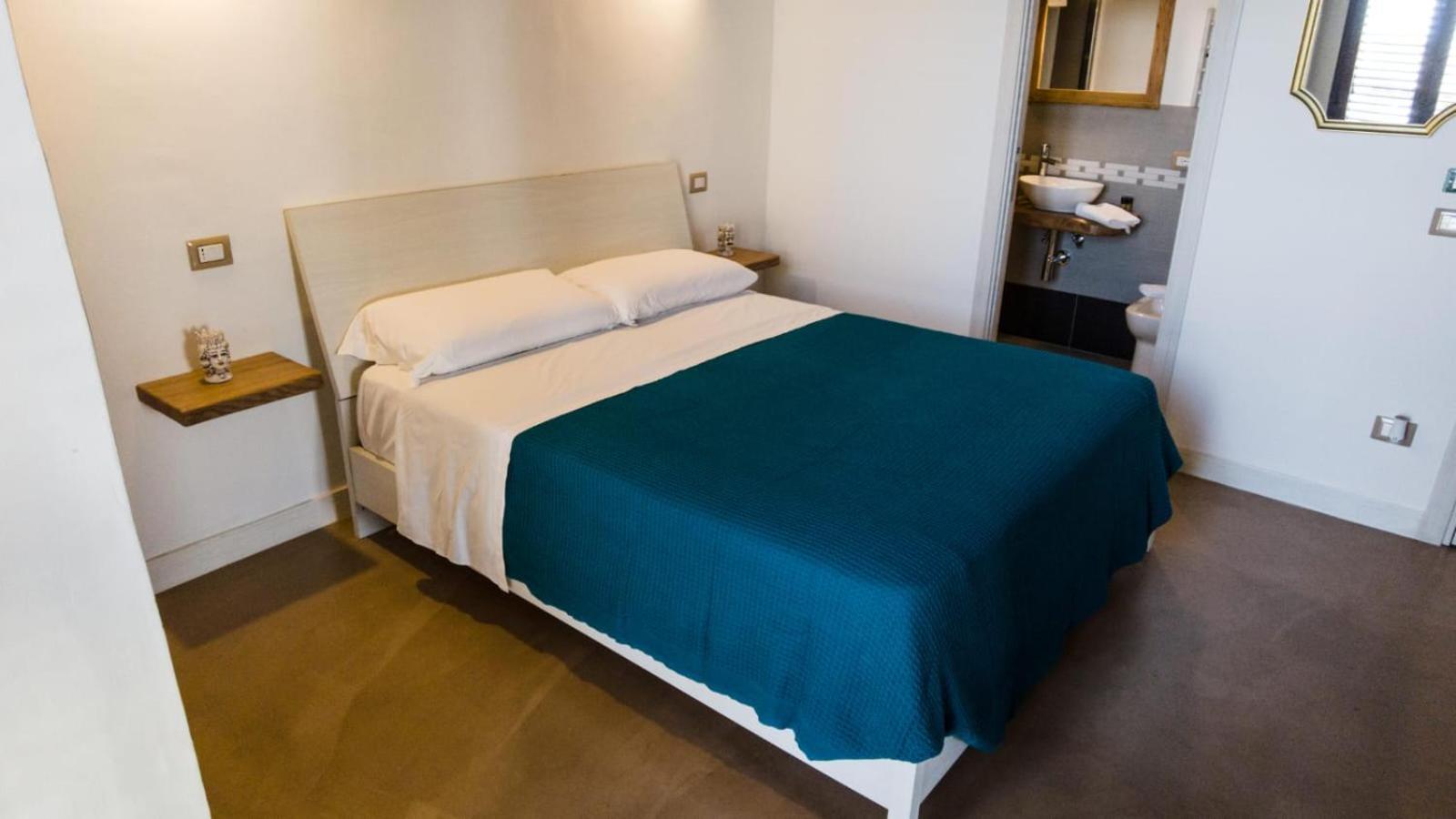 111 Apartments & Rooms Patti Zewnętrze zdjęcie