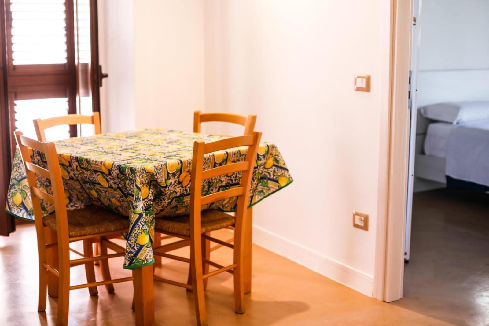 111 Apartments & Rooms Patti Zewnętrze zdjęcie