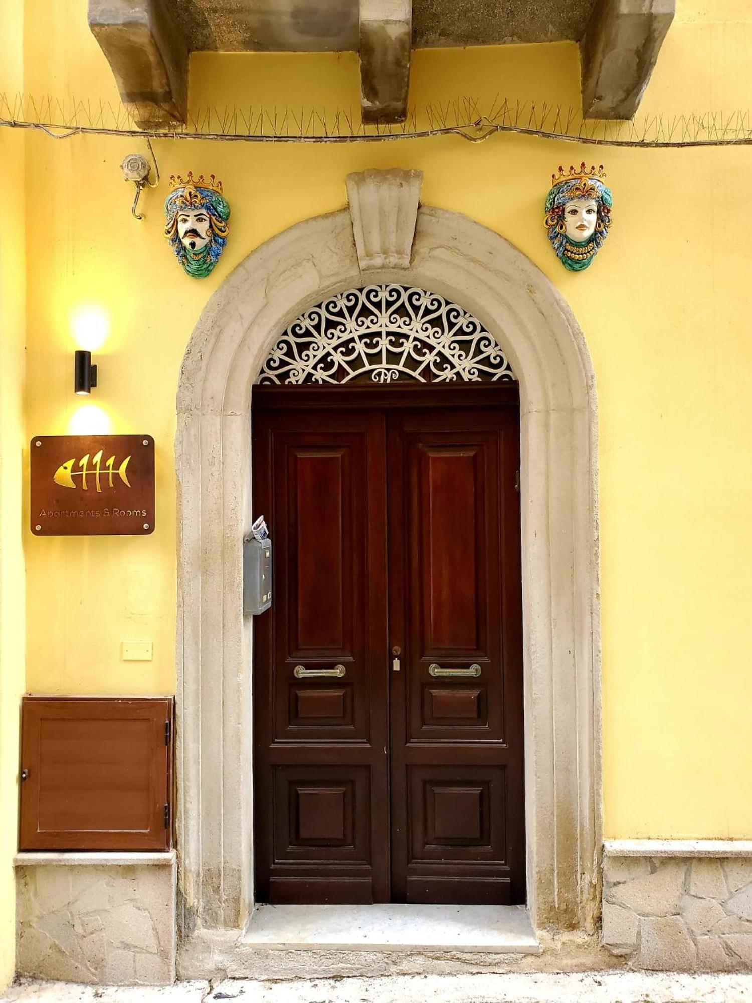 111 Apartments & Rooms Patti Zewnętrze zdjęcie